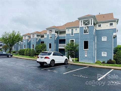 18791 Vineyard Point Ln, Cornelius, NC 28031 photo 2