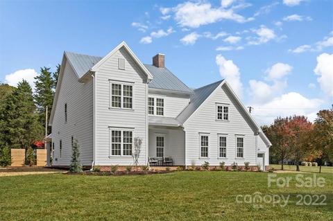 2001 Grey Rd, Davidson, NC 28036 photo 2