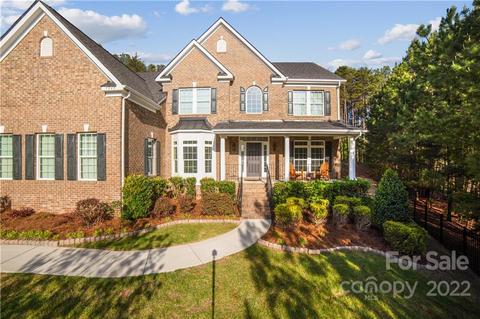 7945 Norman Pointe Dr, Denver, NC 28037 photo 4
