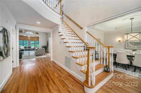 19712 River Falls Dr, Davidson, NC 28036 photo 4