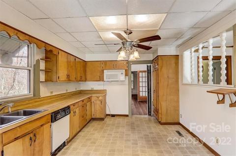 121 Edwards Rd, Clyde, NC 28721 photo 15