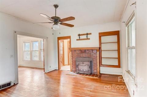 121 Edwards Rd, Clyde, NC 28721 photo 11