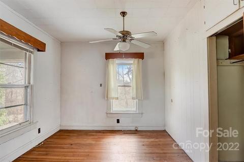 121 Edwards Rd, Clyde, NC 28721 photo 21