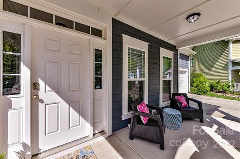 17123 Lake Path Dr, Cornelius, NC 28031 photo 3