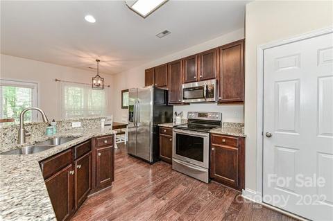 17123 Lake Path Dr, Cornelius, NC 28031 photo 8