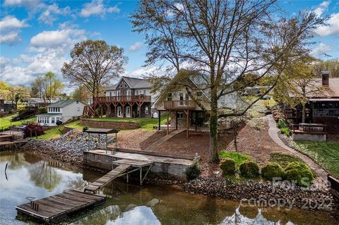 351 Ben Eller Ln, Taylorsville, NC 28681