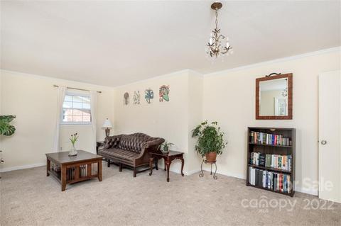 120 Broadview Cir, Brevard, NC 28712 photo 8