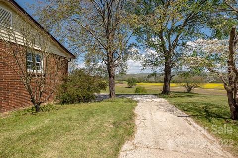 120 Broadview Cir, Brevard, NC 28712 photo 5
