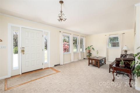 120 Broadview Cir, Brevard, NC 28712 photo 7