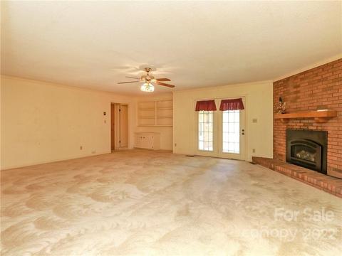 210 7th St NE, Conover, NC 28613 photo 16
