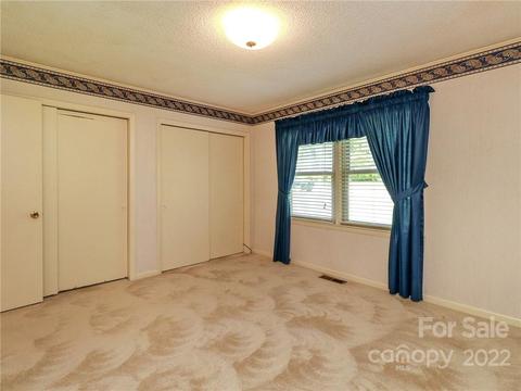 210 7th St NE, Conover, NC 28613 photo 20