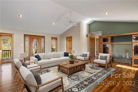 290 Cody Rd, Marshall, NC 28753 photo 1