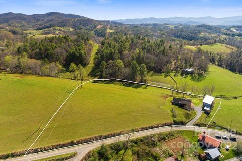 290 Cody Rd, Marshall, NC 28753 photo 2
