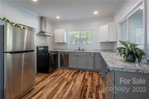 217 Cascade St, Morganton, NC 28655 photo 4