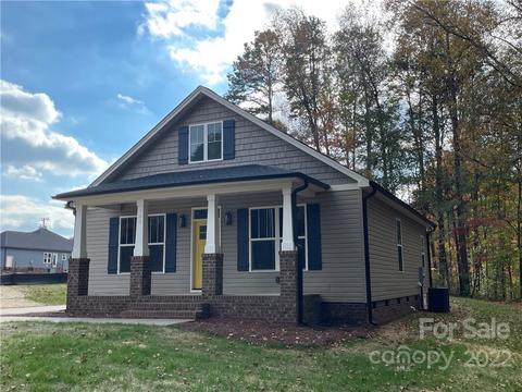 403 Fourth St, Stanley, NC 28164 photo 3