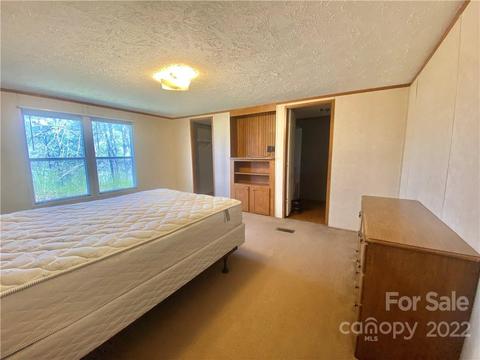 73 Deaver Rdg, Marshall, NC 28753 photo 8