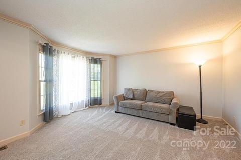 400 5th Ave NE, Conover, NC 28613 photo 8