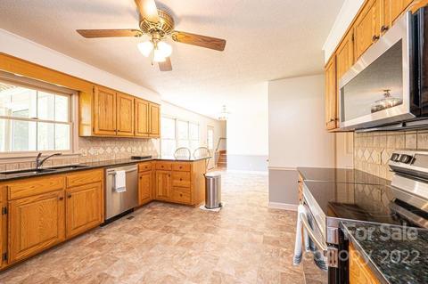400 5th Ave NE, Conover, NC 28613 photo 14