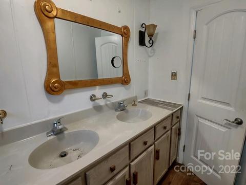 385 Slim Dillard Rd, Sylva, NC 28779 photo 11