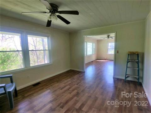 385 Slim Dillard Rd, Sylva, NC 28779 photo 7