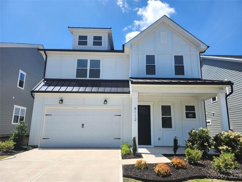 8112 Eliot St, Matthews, NC 28105