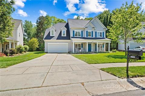 7737 Sedgebrook Dr E, Stanley, NC 28164 photo 1