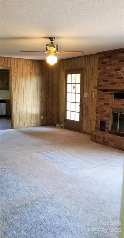4542 Crabapple St, Conover, NC 28613 photo 8