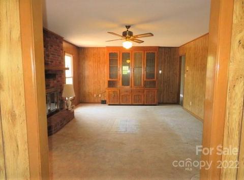 4542 Crabapple St, Conover, NC 28613 photo 10