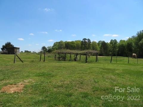 4542 Crabapple St, Conover, NC 28613 photo 42