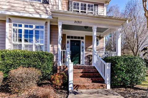 21311 Summerbrook Dr, Cornelius, NC 28031 photo 2