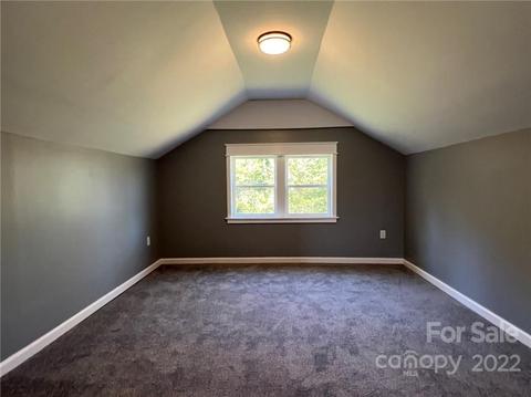 2064 Bailey Dr, Hickory, NC 28601 photo 12