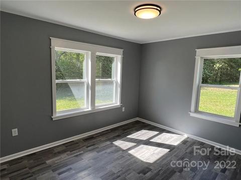 2064 Bailey Dr, Hickory, NC 28601 photo 16