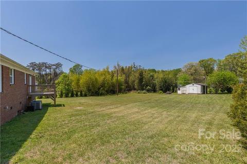 1966 Crown Dr, Conover, NC 28613 photo 19