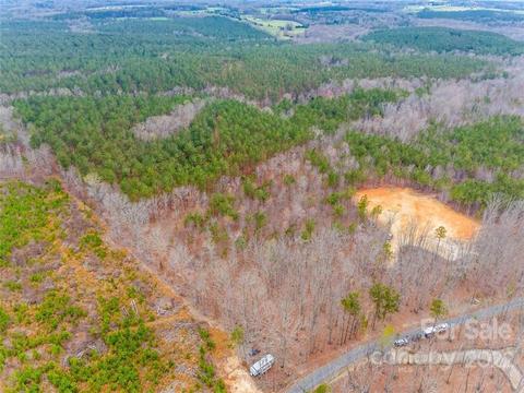 1086 Stroupe Rd, Lancaster, SC 29720 photo 2