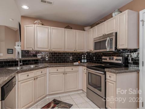 18535 Harborside Dr, Cornelius, NC 28031 photo 6