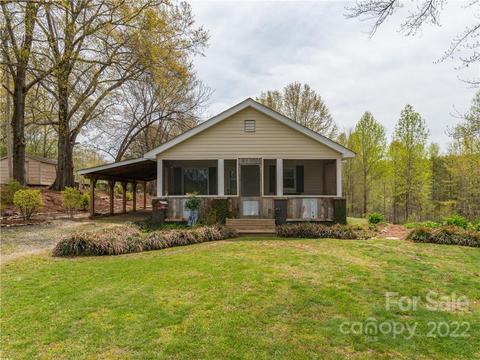 4467 Big Level Rd, Mill Spring, NC 28756 photo 1