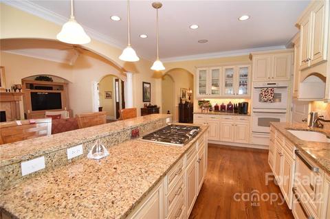 3628 Bermuda Dr NE, Conover, NC 28613 photo 19