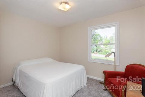 100 Cedar Crest Dr, Brevard, NC 28712 photo 11