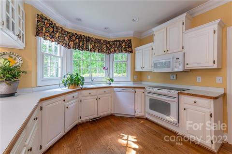 1688 Sharon Ln, Lancaster, SC 29720 photo 12