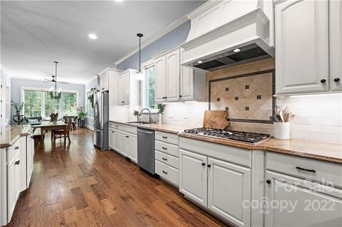 20411 Queensdale Dr, Cornelius, NC 28031 photo 11