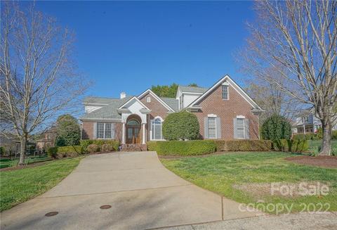 17716 Springwinds Dr, Cornelius, NC 28031 photo 3