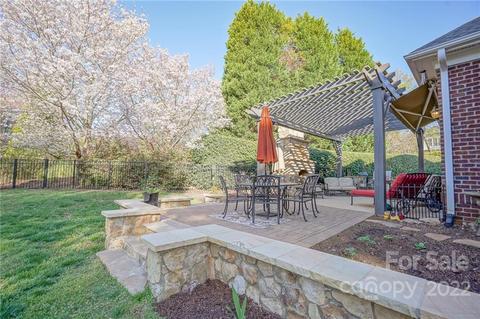 17716 Springwinds Dr, Cornelius, NC 28031 photo 8