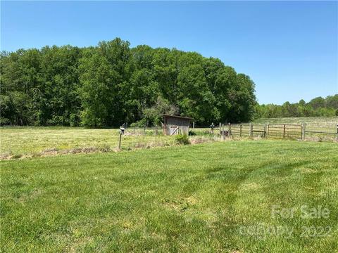 118 Waggy Tail Ln, Olin, NC 28660 photo 8
