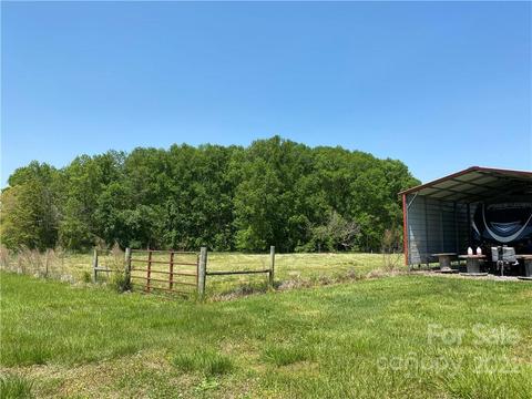 118 Waggy Tail Ln, Olin, NC 28660 photo 7