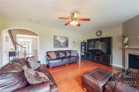 2071 Topaz Plz, Davidson, NC 28036 photo 11