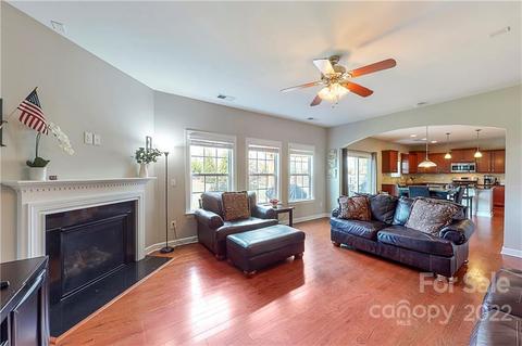 2071 Topaz Plz, Davidson, NC 28036 photo 10