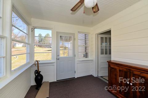 94 Hall Hts, Sylva, NC 28779 photo 7