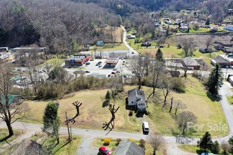 94 Hall Hts, Sylva, NC 28779 photo 6