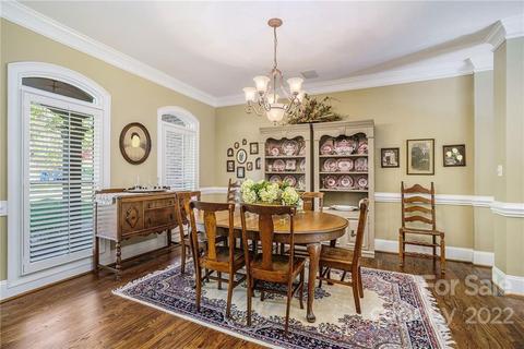 6326 Fox Chase Dr, Davidson, NC 28036 photo 7