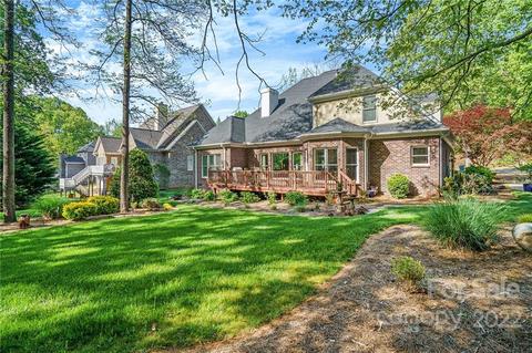 6326 Fox Chase Dr, Davidson, NC 28036 photo 31